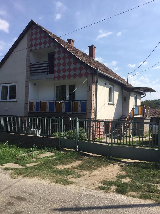 Arokto River House - Luxury House On The Border Of The Tisza River מראה חיצוני תמונה
